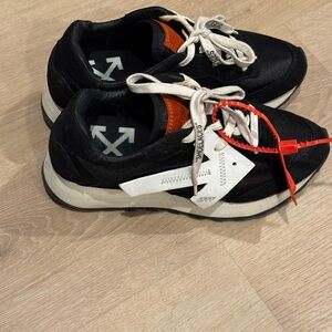 Off-White Black and White Sneakers with Red Tag